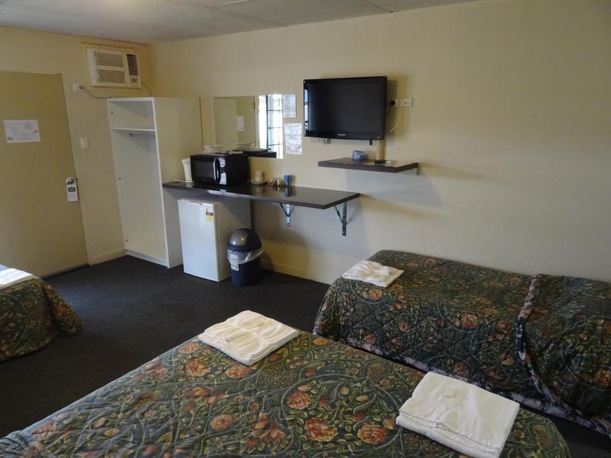 Paringa Hotel Motel Ренмарк Екстериор снимка